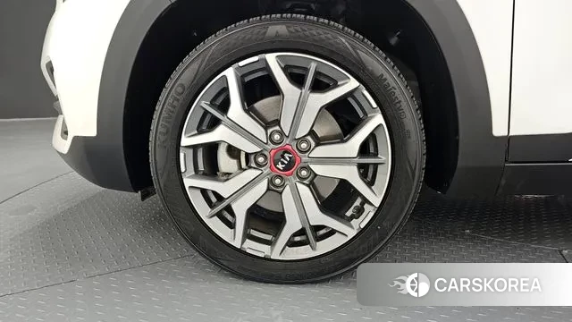 Kia Seltos id 3368274 из Кореи 15