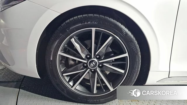 Hyundai The New Grandeur IG id 4284529 из Кореи 29