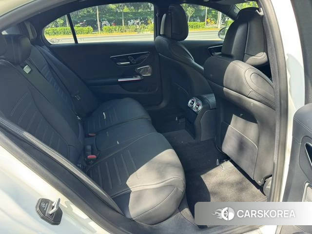 Mercedes-Benz Class C id 4265821 из Китая 14