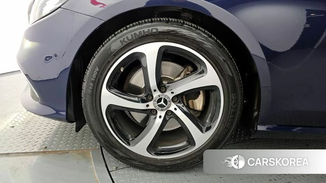 Mercedes-Benz E-Class W213 id 3860752 из Кореи 15