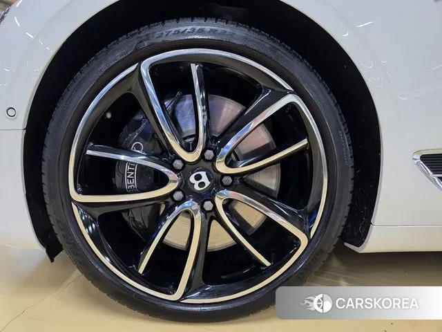 Bentley Continental GT 3rd Generation id 3088570 из Кореи 15