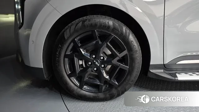 Kia The New Carnival 4th Generation id 3769880 из Кореи 15