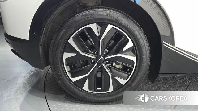 Kia EV6 id 4783723 из Кореи 27