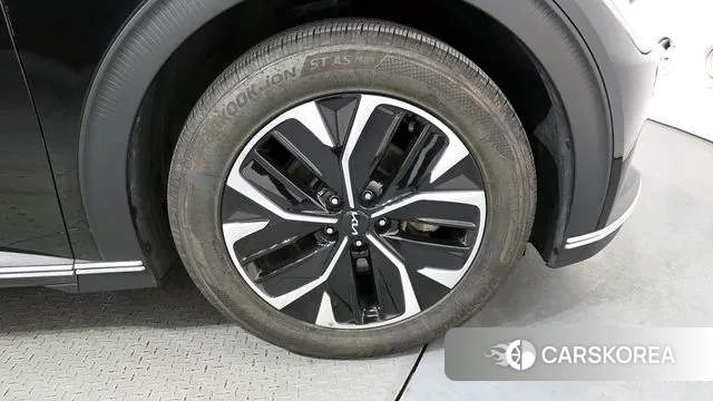 Kia EV6 id 3771352 из Кореи 15