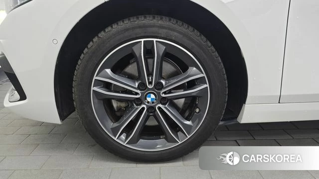 BMW 1 Series (F40) id 4646951 из Кореи 15