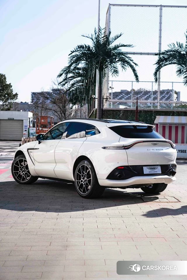 Aston Martin DBX id 4239110 из Китая 17