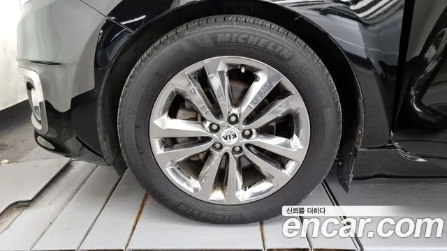 Kia All New Carnival id 2882057 из Кореи 15