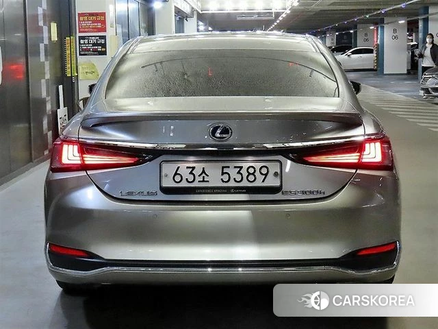 Lexus ES300h 7th generation id 3936691 из Кореи 15