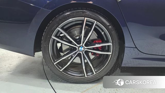 BMW 3 Series (G20) id 4195081 из Кореи 28