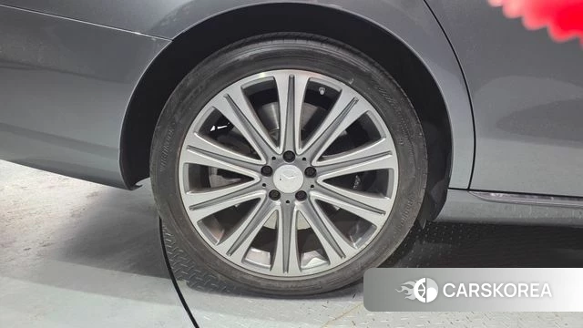 Mercedes-Benz E-Class W213 id 4196758 из Кореи 15