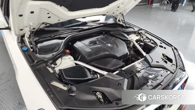 BMW 5 Series (G30) id 3408075 из Кореи 15