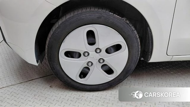 Kia The New Kia Ray id 4854008 из Кореи 25