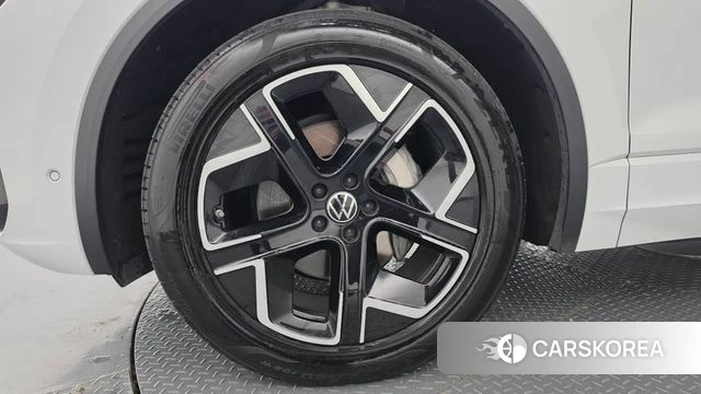 Volkswagen Touareg 3rd generation id 4897959 из Кореи 32