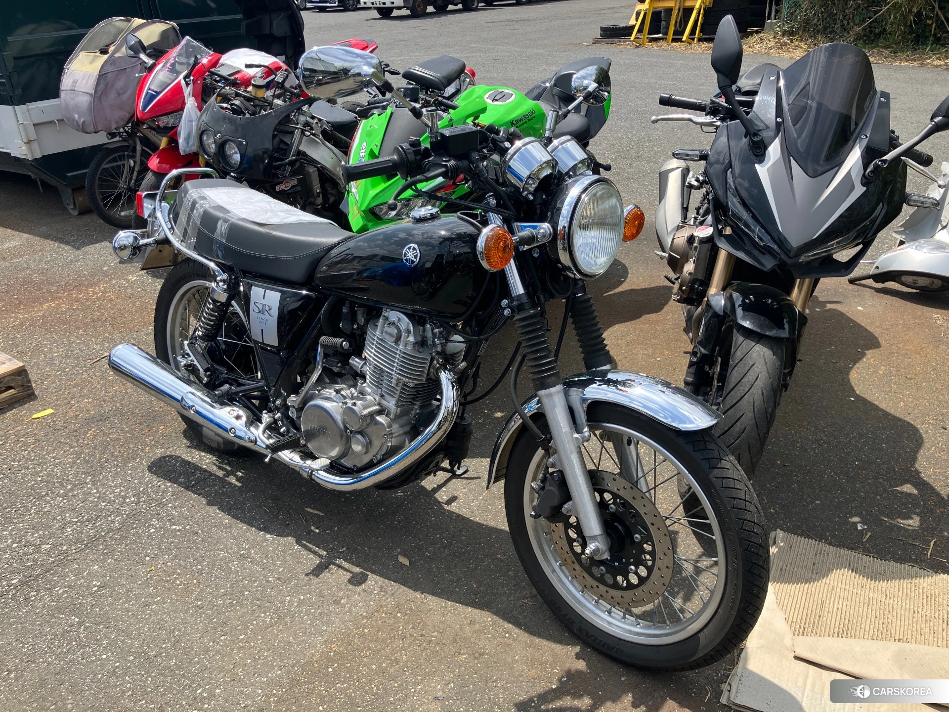 Проданный Yamaha SR 400 2019 из Японии, фото 2