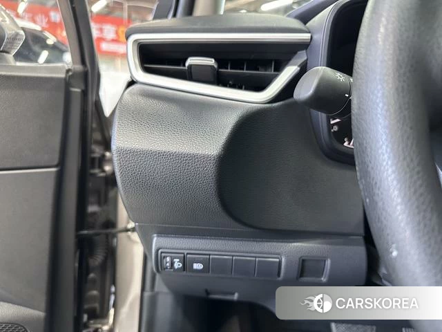Toyota Corolla id 4276375 из Китая 12