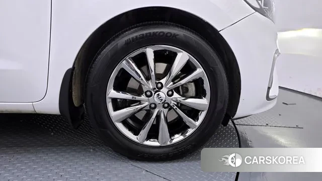 Kia The New Carnival id 3641762 из Кореи 15