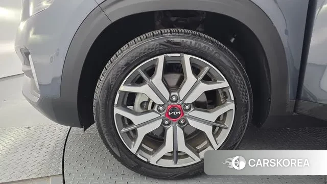 Kia Seltos id 3401037 из Кореи 15