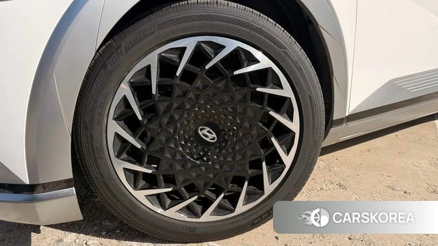 Hyundai Ionic 5 id 4195387 из Кореи 14