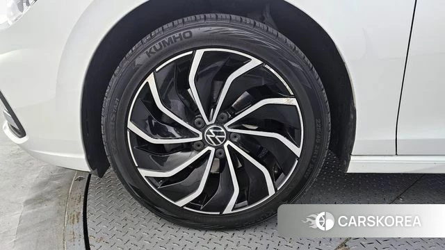 Volkswagen Golf 8th Generation id 3934201 из Кореи 15