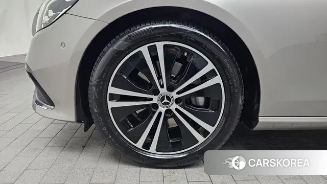 Mercedes-Benz E-Class W213 id 3484099 из Кореи 15