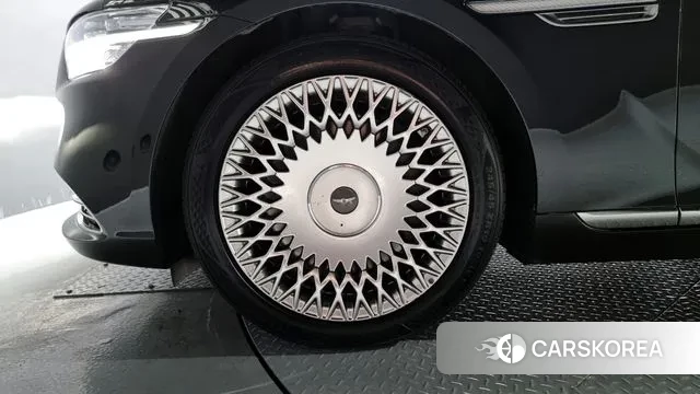 Genesis G90 id 3562962 из Кореи 15