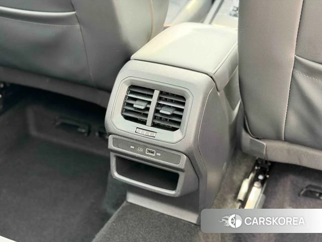 Volkswagen Tuyue id 4290531 из Китая 14