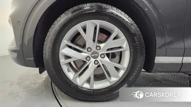 Genesis GV70 id 3701286 из Кореи 15