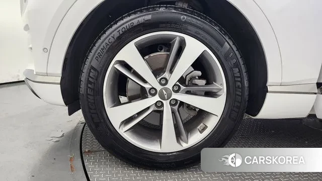 Genesis GV80 id 3008617 из Кореи 15