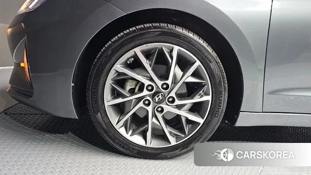 Hyundai The New Avante AD id 3254187 из Кореи 15