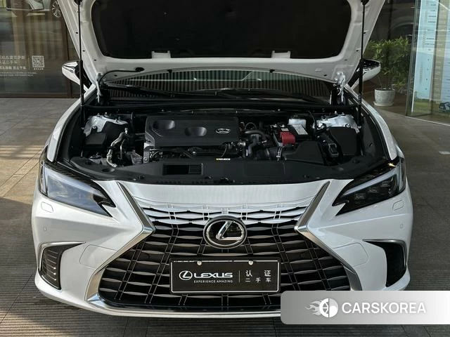 Lexus ES 2026 Белый из Китая, фото 6
