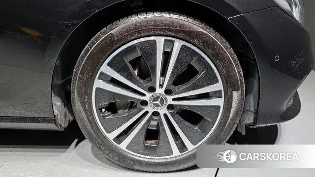 Mercedes-Benz E-Class W213 id 3008738 из Кореи 15