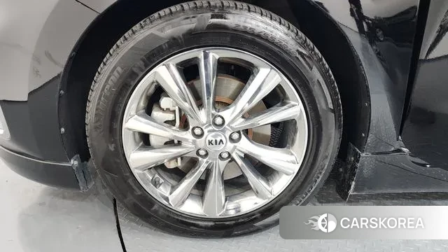 Kia The New Carnival id 3530558 из Кореи 15