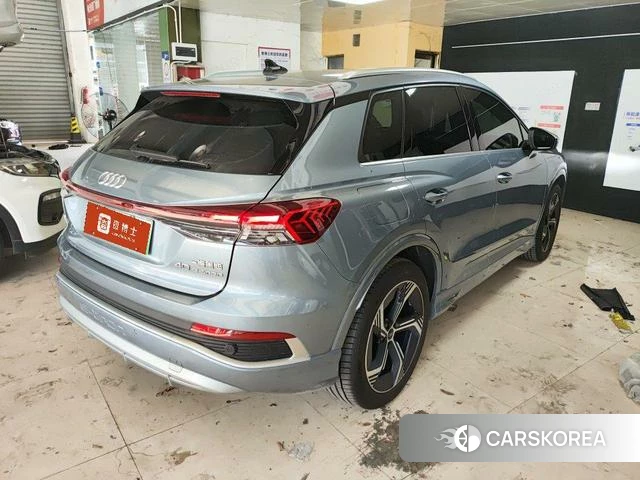 Audi Q4 e-tron 2025 Синий из Китая, фото 6