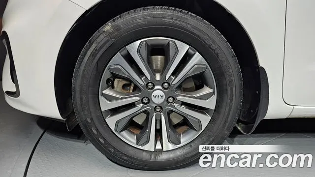 Kia The New Carnival id 2509514 из Кореи 15