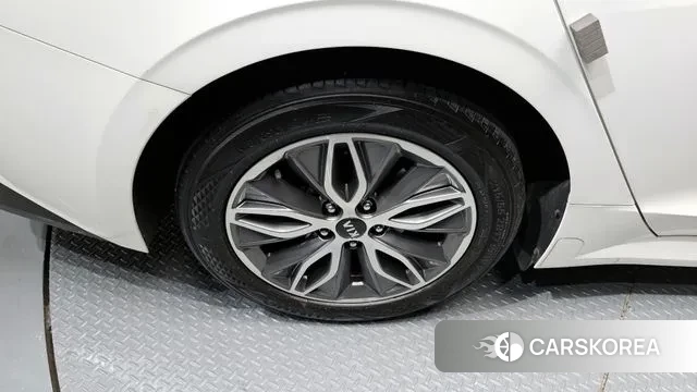 Kia K5 Hybrid 3rd Generation id 3214376 из Кореи 15