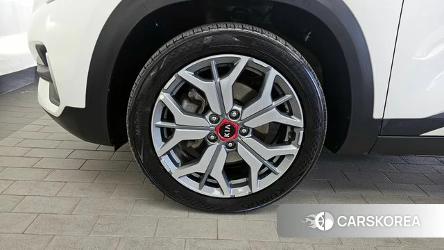 Kia Seltos id 4203266 из Кореи 26