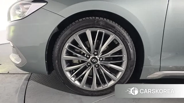 Hyundai Grandeur IG id 3599215 из Кореи 15