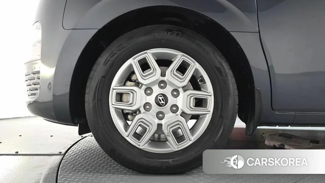 Hyundai Staria id 4480265 из Кореи 28