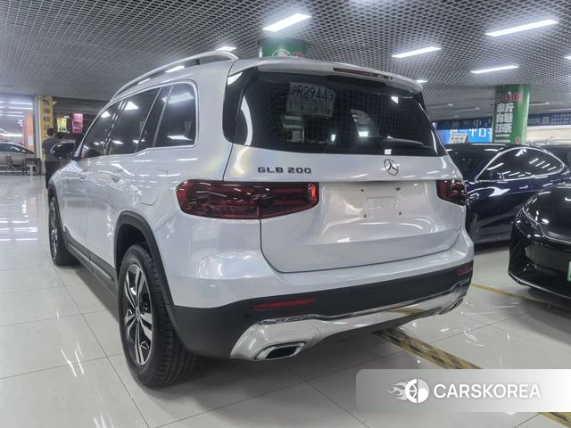 Mercedes-Benz GLB 2024 Белый из Китая, фото 5