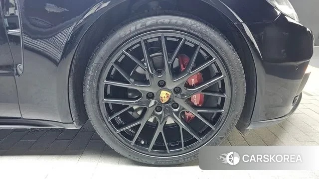 Porsche Panamera (971) id 2932255 из Кореи 15
