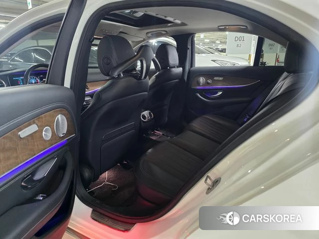 Mercedes-Benz E-Class W213 2020 Белый из Кореи, фото 5