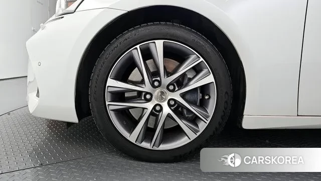 Lexus New IS300 id 3494397 из Кореи 15