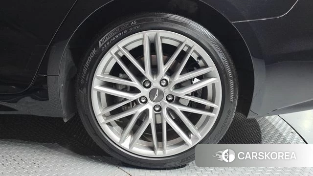 Genesis G70 id 3853318 из Кореи 15