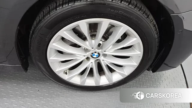 BMW 5 Series (G30) id 3360516 из Кореи 15