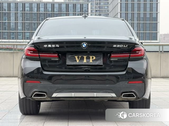 BMW 5 series 2021 Черный из Китая, фото 5