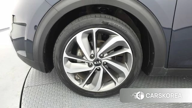 Kia Niro id 4471568 из Кореи 28
