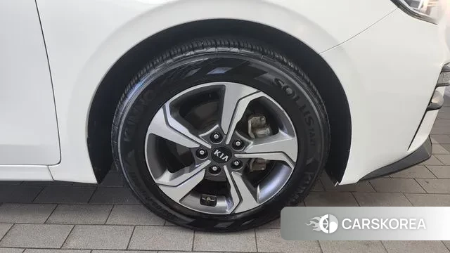 Kia Come New K3 id 3357261 из Кореи 15