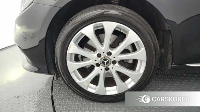 Mercedes-Benz E-Class W213 id 4530684 из Кореи 27