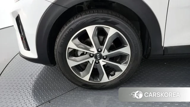 Kia Stonic id 3403169 из Кореи 15