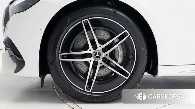 Mercedes-Benz E-Class W214 id 3939822 из Кореи 15